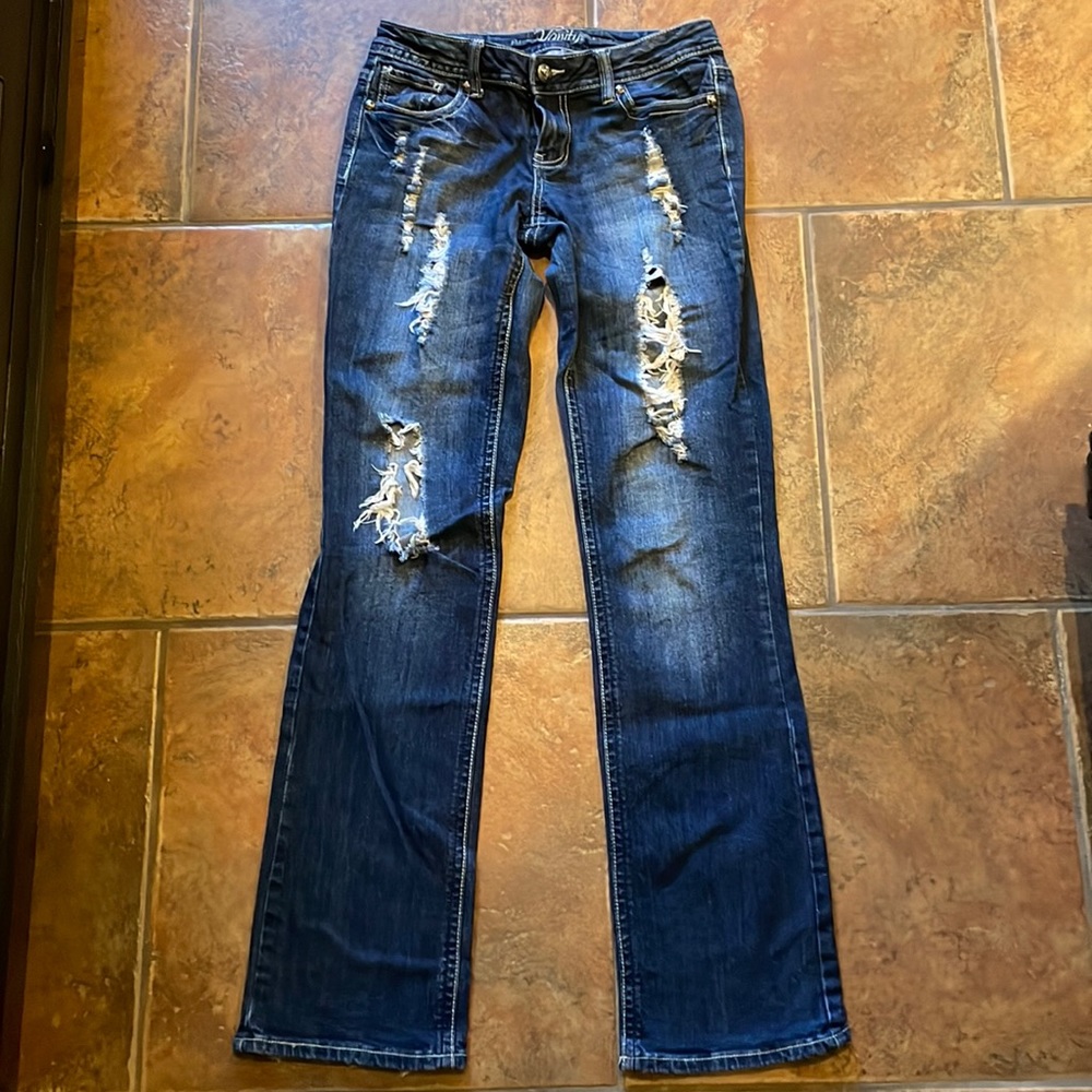 Vanity Premium Collection Dakota Fit Destructed Jeans Size 27 / 35 Length